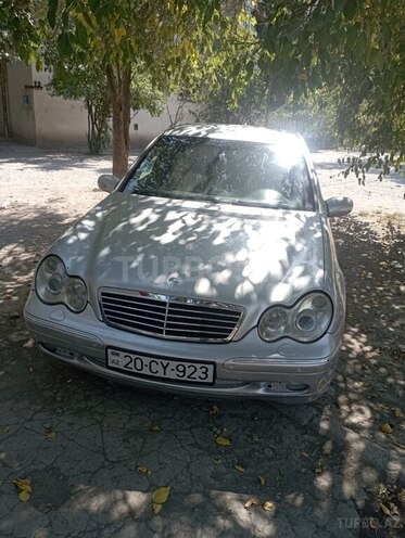 Mercedes C 240-1