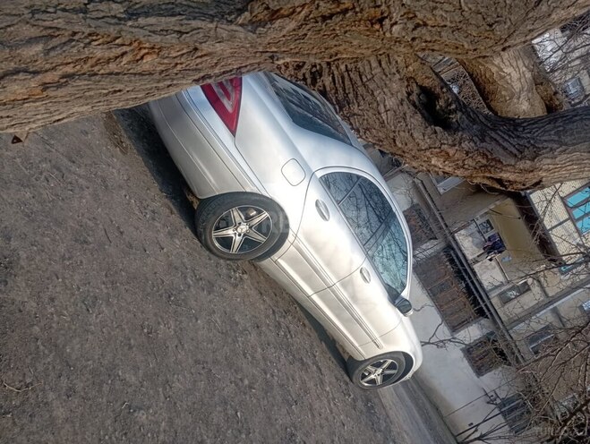 Mercedes C 240-7