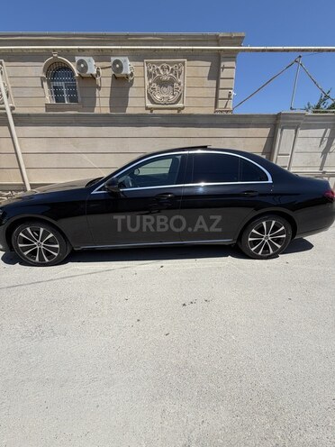 Mercedes E 300 e-3