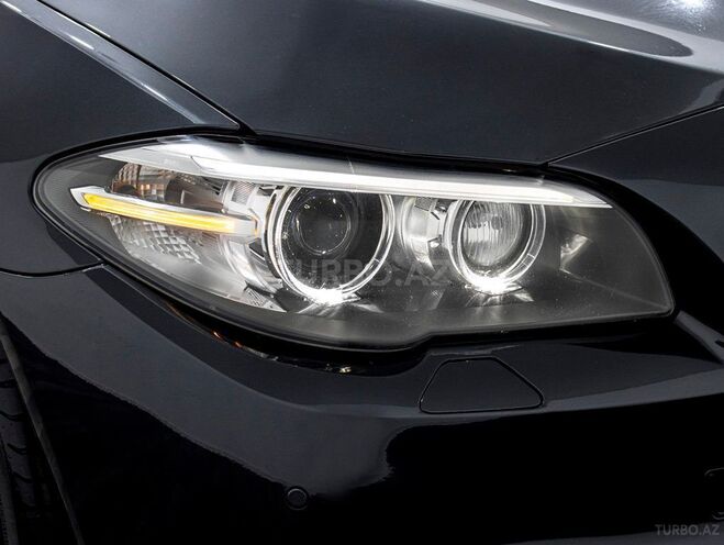 BMW 528-15