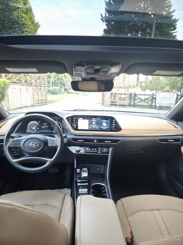 Hyundai Sonata-3