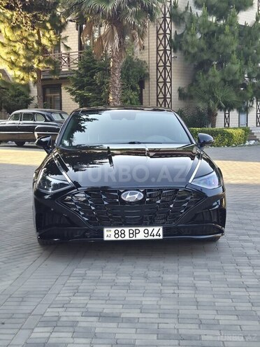 Hyundai Sonata-4