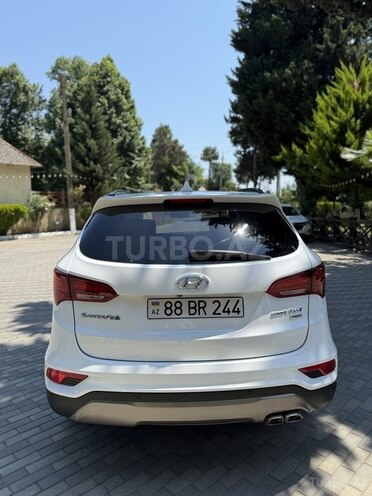 Hyundai Santa Fe-9