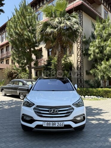 Hyundai Santa Fe-5