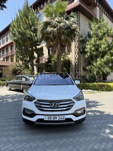 Hyundai Santa Fe-1