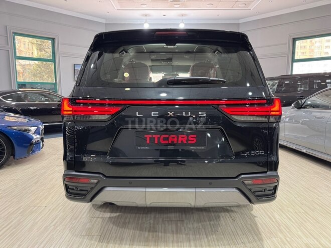Lexus LX 600-5