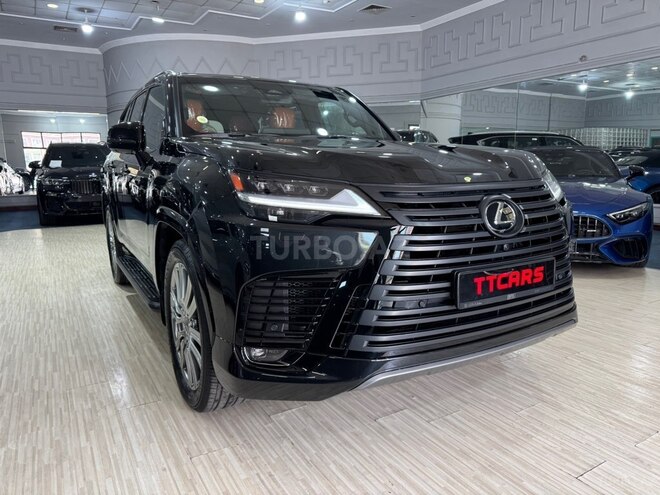Lexus LX 600-2
