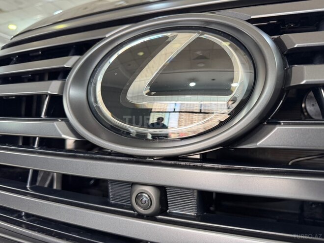 Lexus LX 600-9