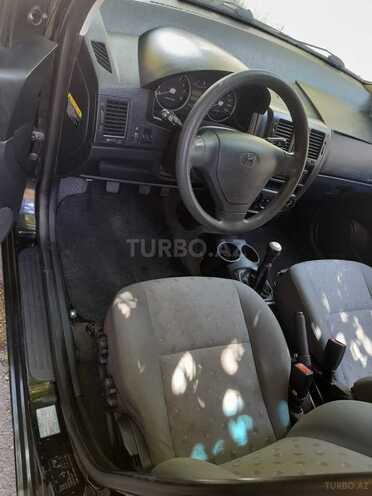Hyundai Getz-11