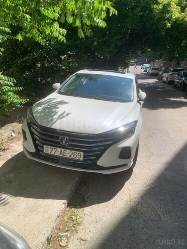 Changan Eado DT-1
