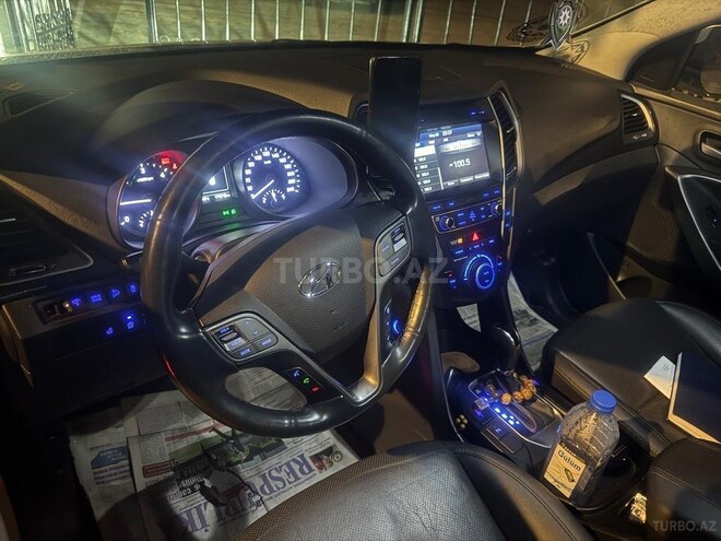 Hyundai Santa Fe-5