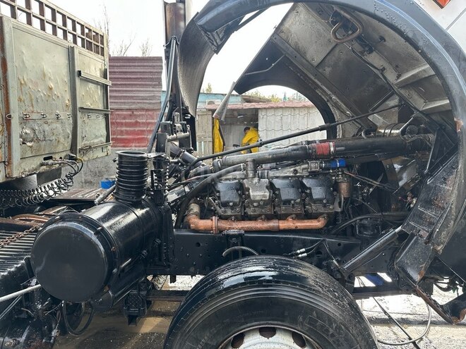 MAZ 642208-5