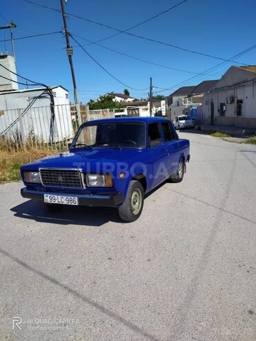 LADA (VAZ) 2107-1