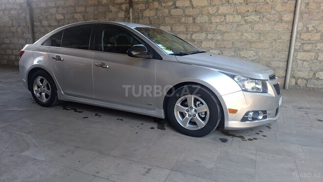 Chevrolet Cruze-16