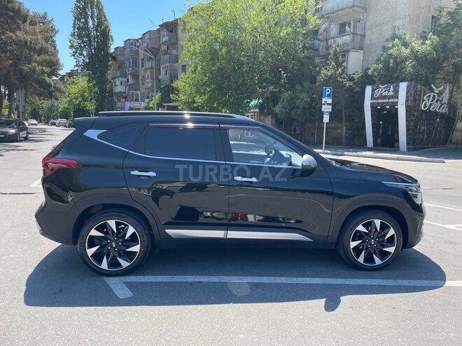 Kia Seltos-2