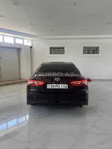 Toyota Camry-2