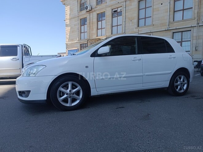Toyota Corolla-4
