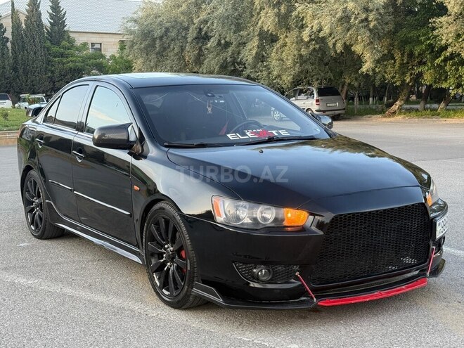 Mitsubishi Lancer-5