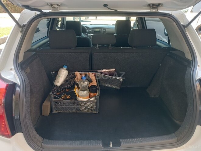 Toyota Corolla-9