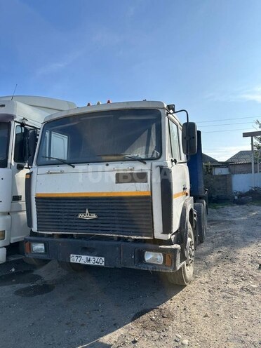 MAZ 642208-1