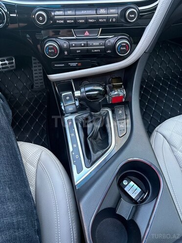 Kia Optima-11