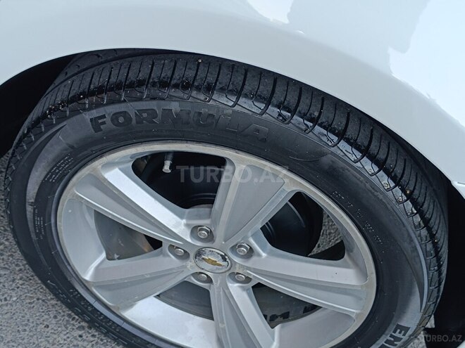 Chevrolet Cruze-8