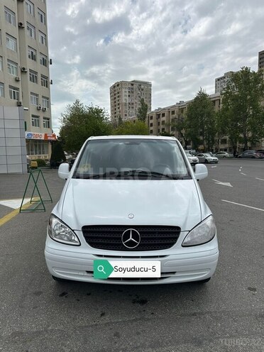 Mercedes Vito-1
