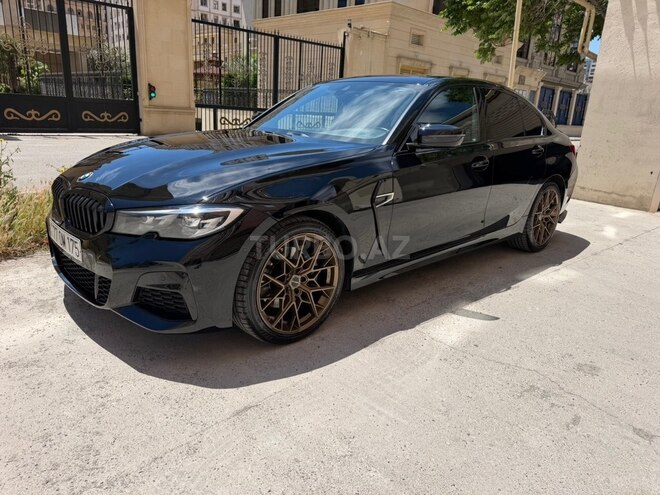 BMW 330-2