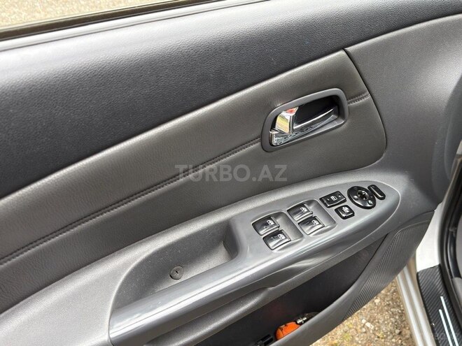 Kia Rio-11