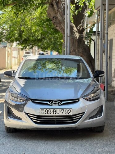 Hyundai Avante-1