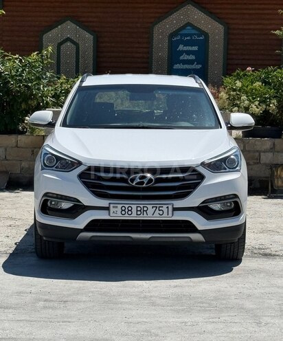 Hyundai Santa Fe-1