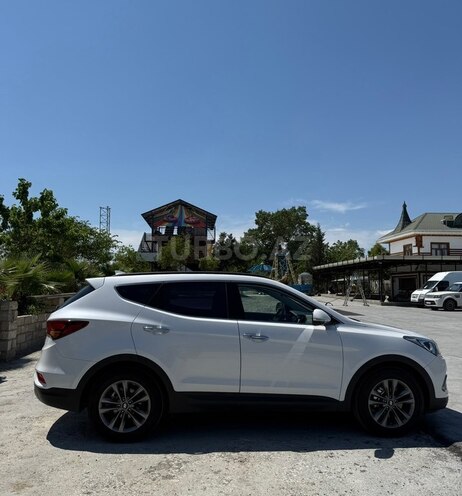 Hyundai Santa Fe-7