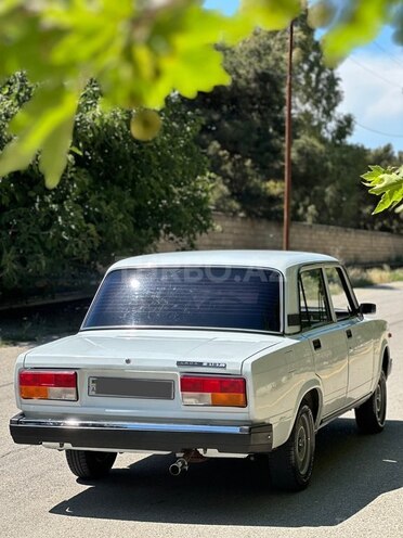 LADA (VAZ) 2107-4
