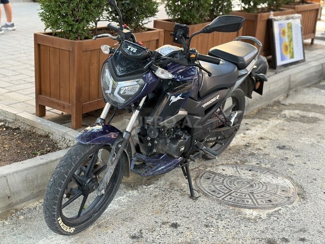 TVS Raider-1