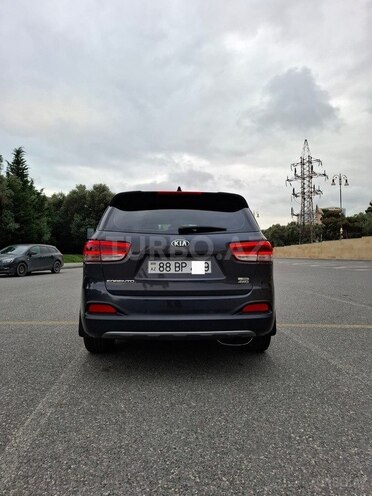 Kia Sorento-3