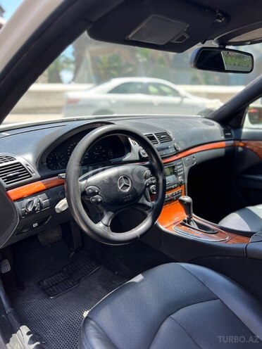 Mercedes E 220-7