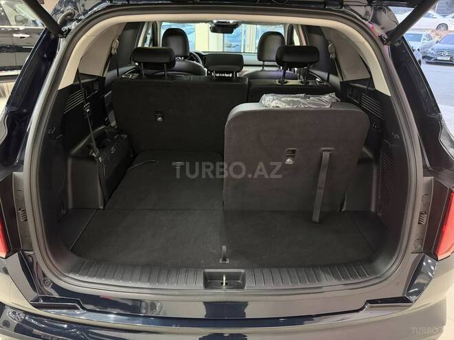 Kia Sorento-24