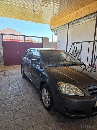 Toyota Corolla-10