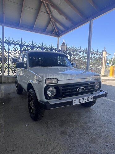 LADA (VAZ) Niva-4