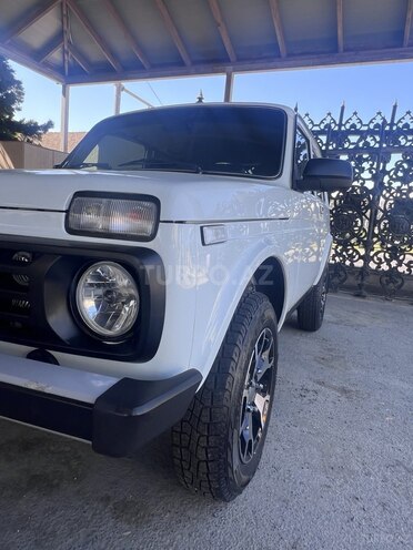 LADA (VAZ) Niva-7