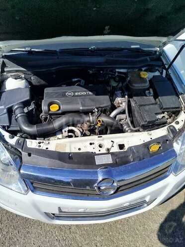 Opel Astra-11
