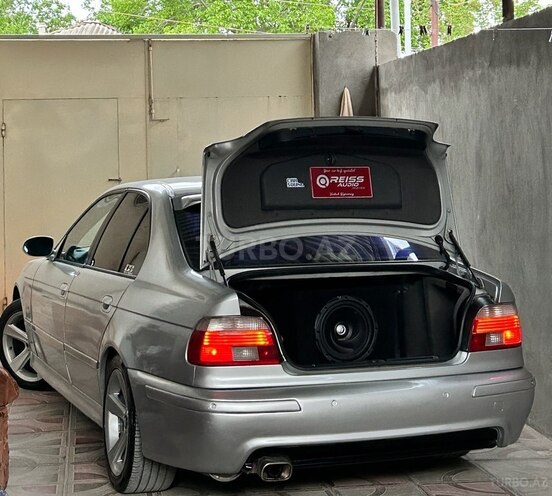BMW 523-11