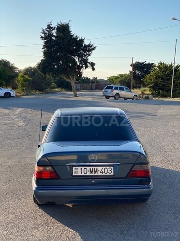 Mercedes 280 E-4