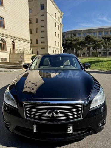 Infiniti M37-1