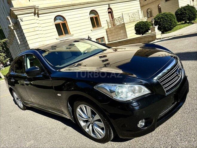 Infiniti M37-12