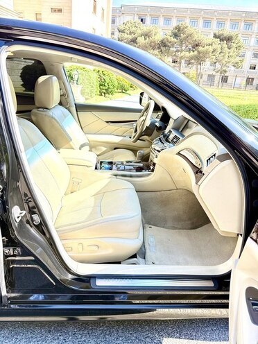 Infiniti M37-19