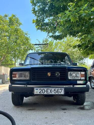 LADA (VAZ) 2107-1