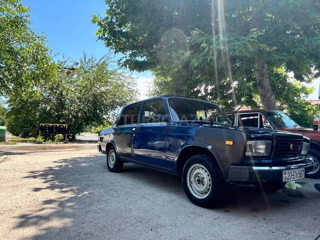 LADA (VAZ) 2107-4