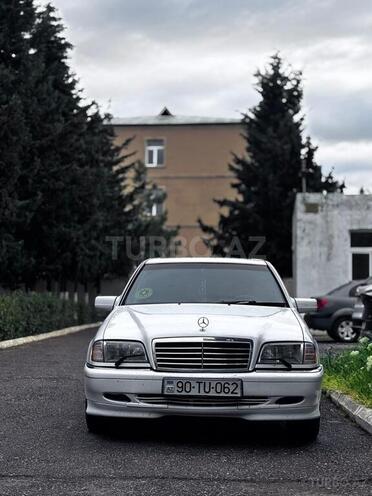 Mercedes C 230-4