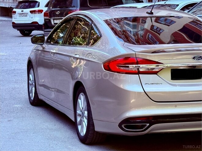 Ford Fusion (North America)-5